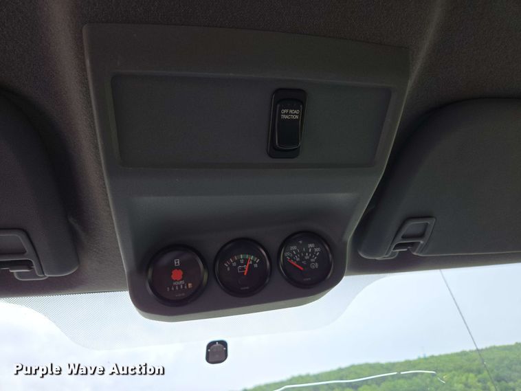 image for item DP6402 2011 Ford F750 Super Duty Ext. Cab dump flatbed truck