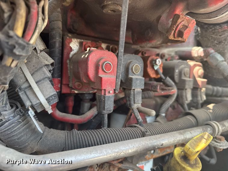 image for item DS3739 2009 Kenworth T660 semi truck