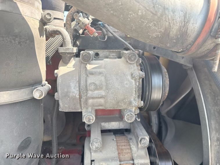 image for item DS3739 2009 Kenworth T660 semi truck