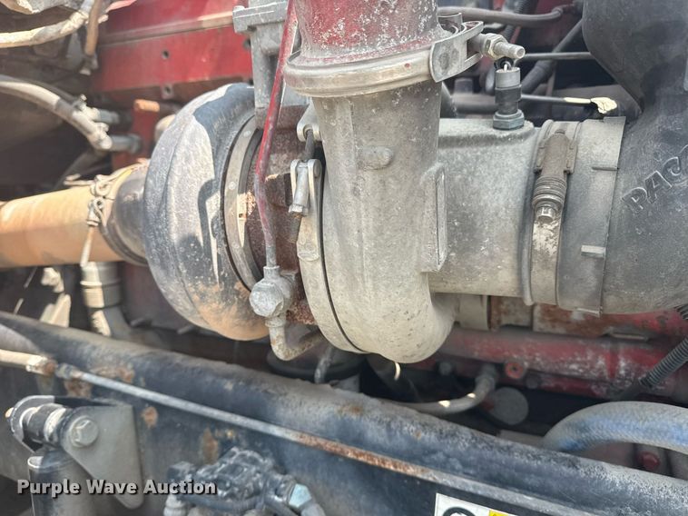 image for item DS3739 2009 Kenworth T660 semi truck