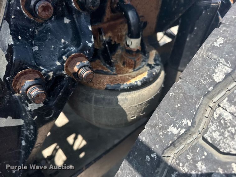 image for item DS3739 2009 Kenworth T660 semi truck