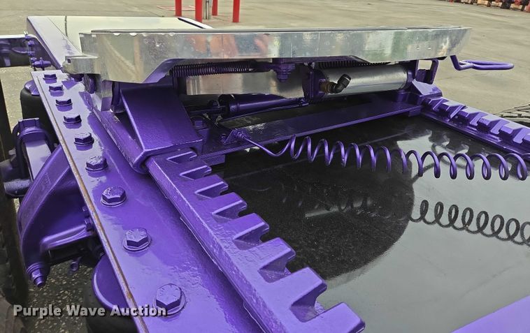 image for item DT4921 2015 Kenworth T680 semi truck