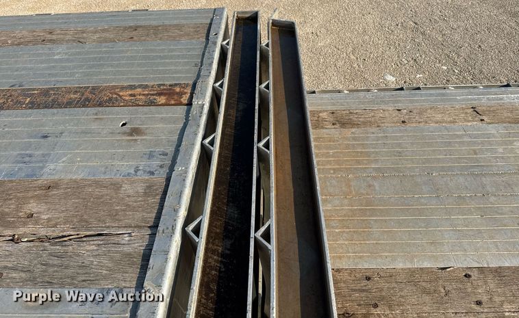 image for item DU7773 2012 Transcraft drop deck trailer