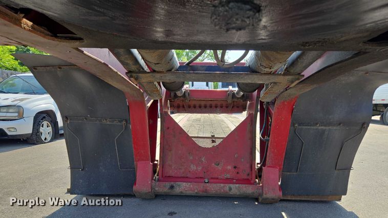 image for item DU7793 2008 Landoll lowboy equipment trailer