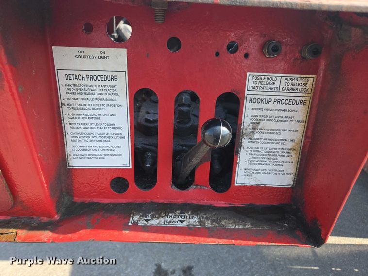 image for item DU7793 2008 Landoll lowboy equipment trailer