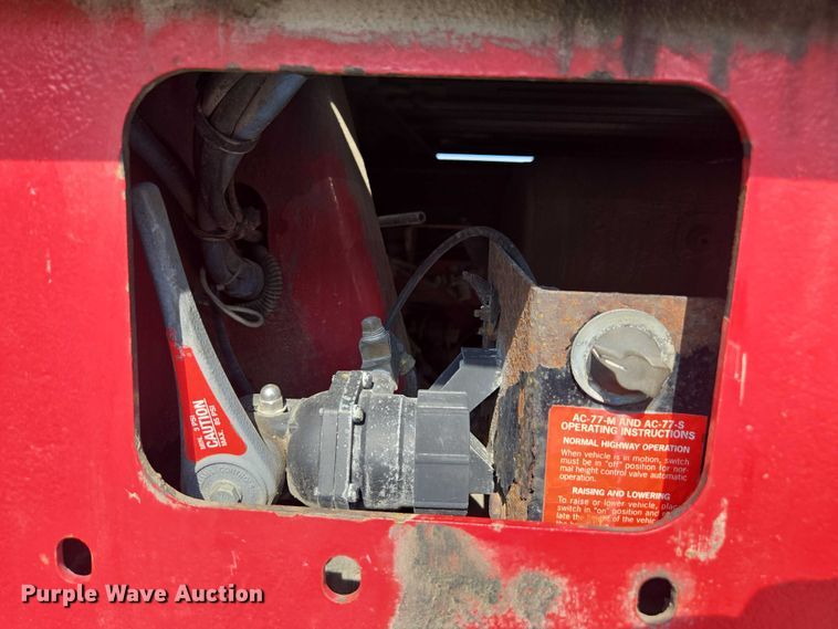 image for item DU7793 2008 Landoll lowboy equipment trailer