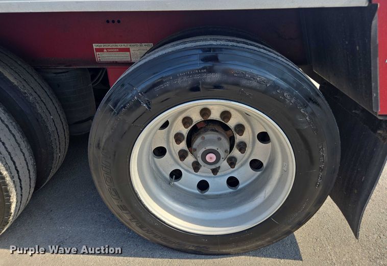 image for item DU7793 2008 Landoll lowboy equipment trailer