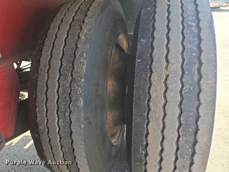 image for item DU7793 2008 Landoll lowboy equipment trailer