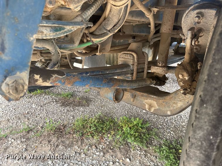 image for item DU7797 1989 Kenworth K100E semi truck