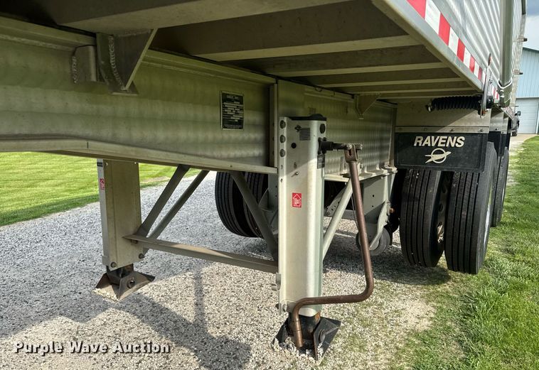 image for item DU7809 2021 Kruze end dump trailer