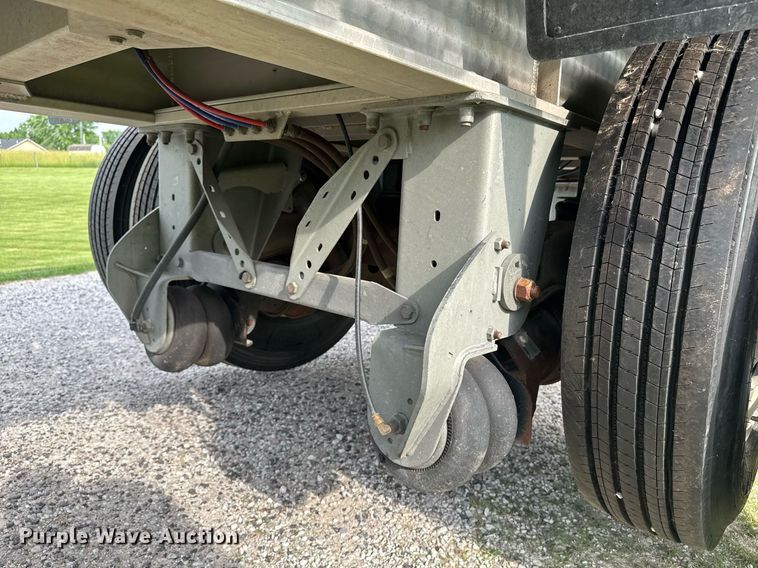 image for item DU7809 2021 Kruze end dump trailer