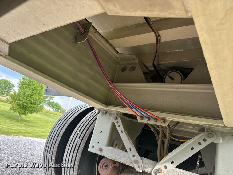 image for item DU7809 2021 Kruze end dump trailer