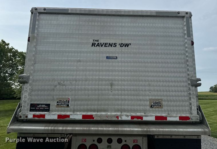 image for item DU7809 2021 Kruze end dump trailer