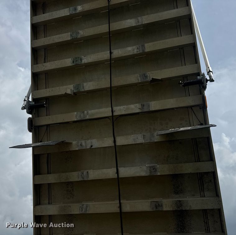 image for item DU7809 2021 Kruze end dump trailer