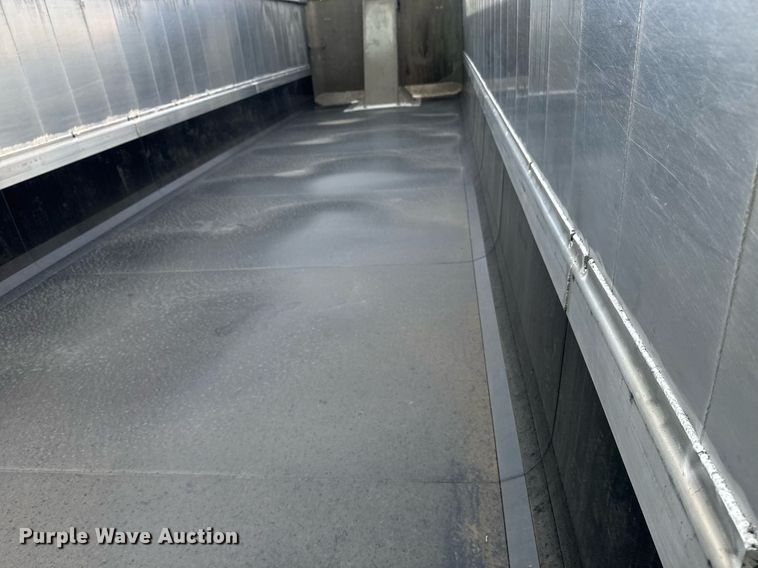 image for item DU7809 2021 Kruze end dump trailer