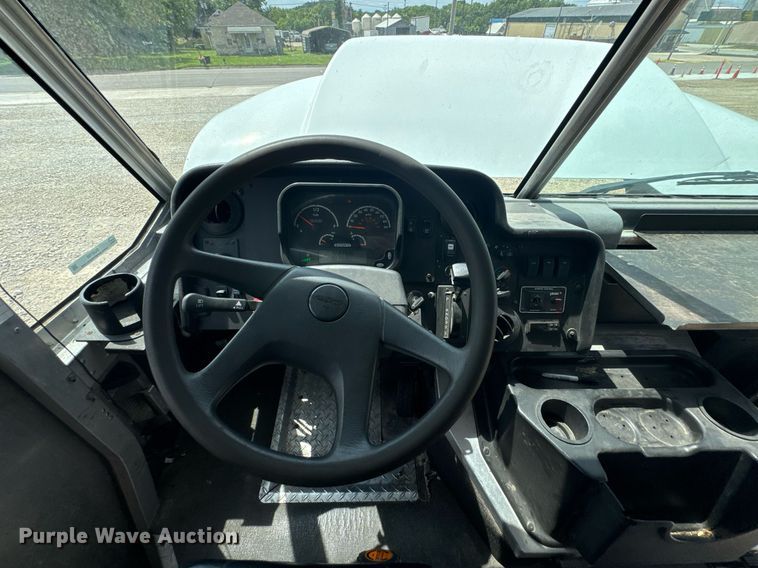 image for item DU9765 2018 Freightliner MT45 refrigerated delivery van