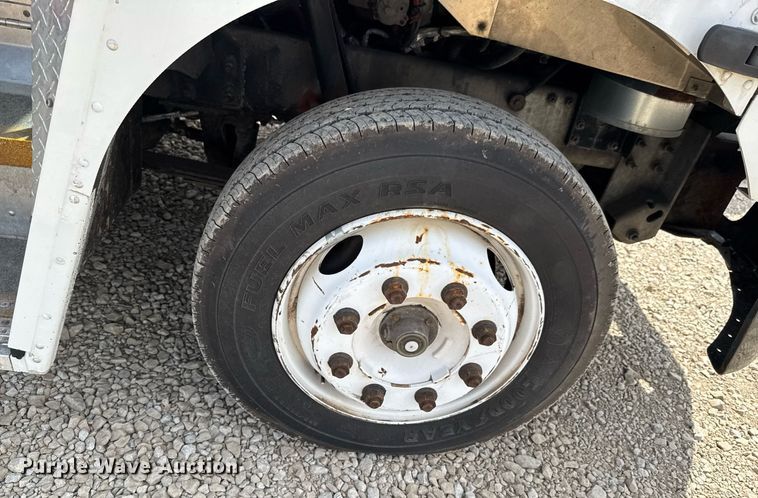 image for item DU9765 2018 Freightliner MT45 refrigerated delivery van