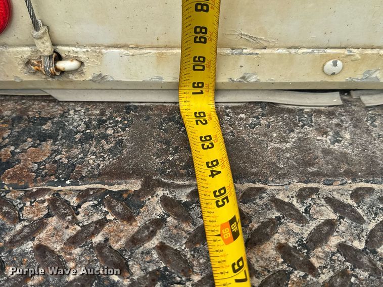 image for item DU9798 2006 GMC W4500 box truck