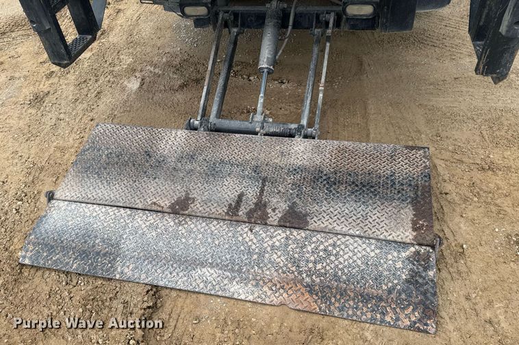 image for item DU9798 2006 GMC W4500 box truck