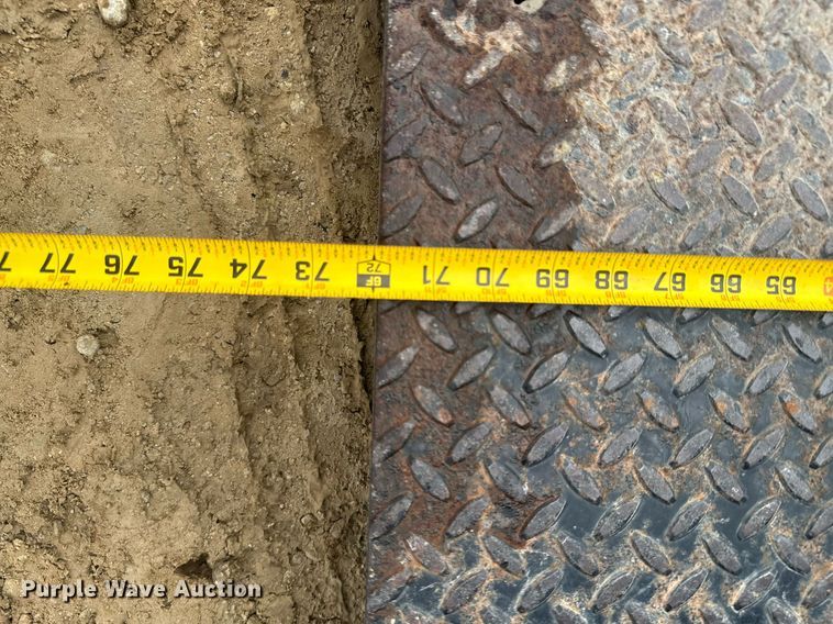 image for item DU9798 2006 GMC W4500 box truck