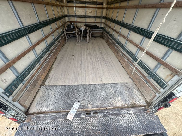 image for item DU9798 2006 GMC W4500 box truck