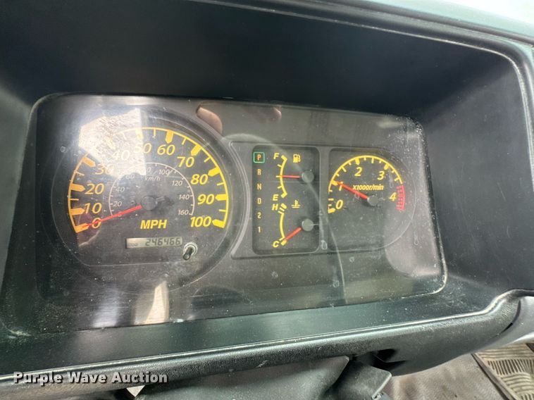 image for item DU9798 2006 GMC W4500 box truck