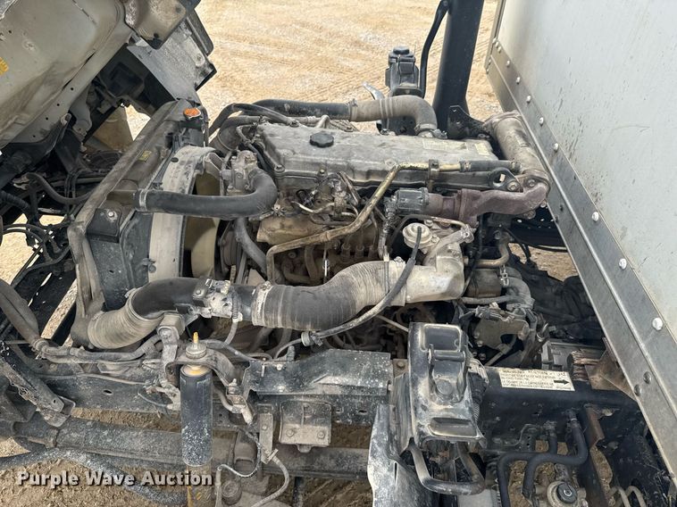 image for item DU9798 2006 GMC W4500 box truck