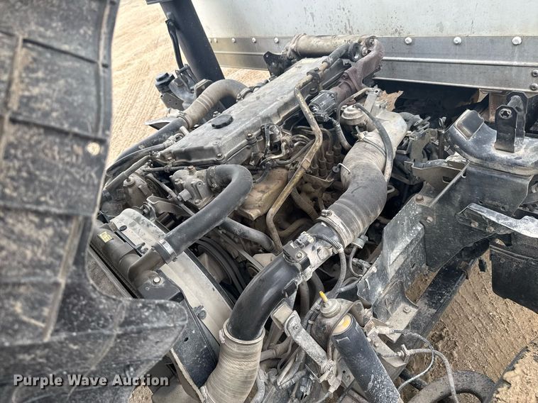 image for item DU9798 2006 GMC W4500 box truck