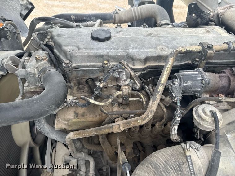 image for item DU9798 2006 GMC W4500 box truck