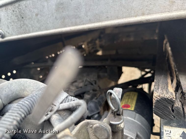 image for item DU9798 2006 GMC W4500 box truck