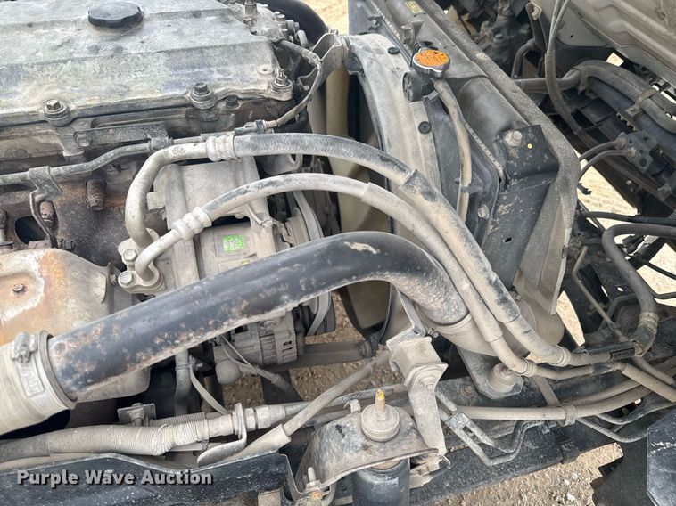 image for item DU9798 2006 GMC W4500 box truck