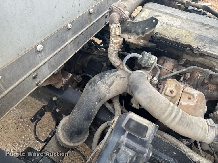 image for item DU9798 2006 GMC W4500 box truck