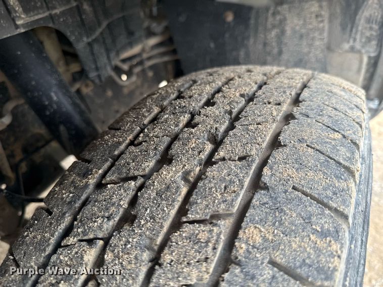 image for item DU9798 2006 GMC W4500 box truck