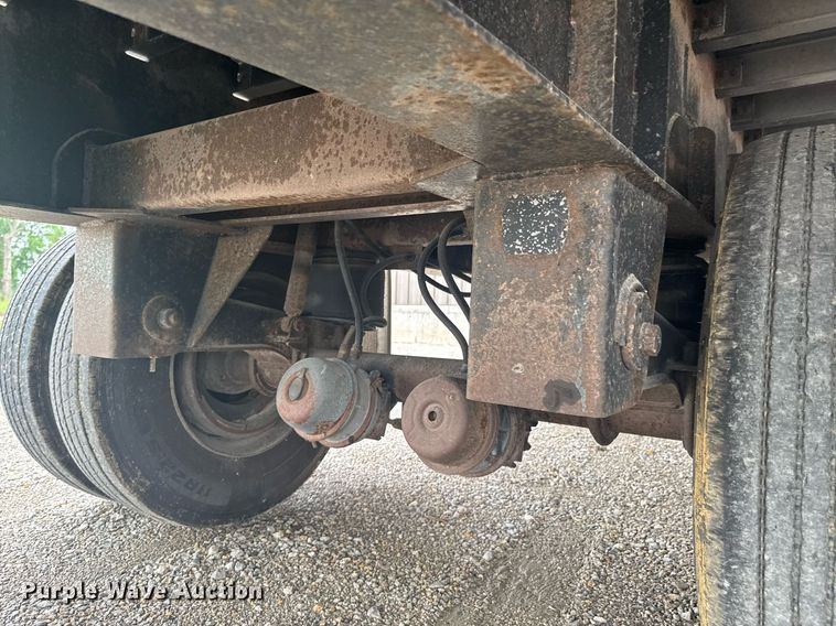 image for item DU9802 1997 Nu Van NVF-53102 side curtain trailer