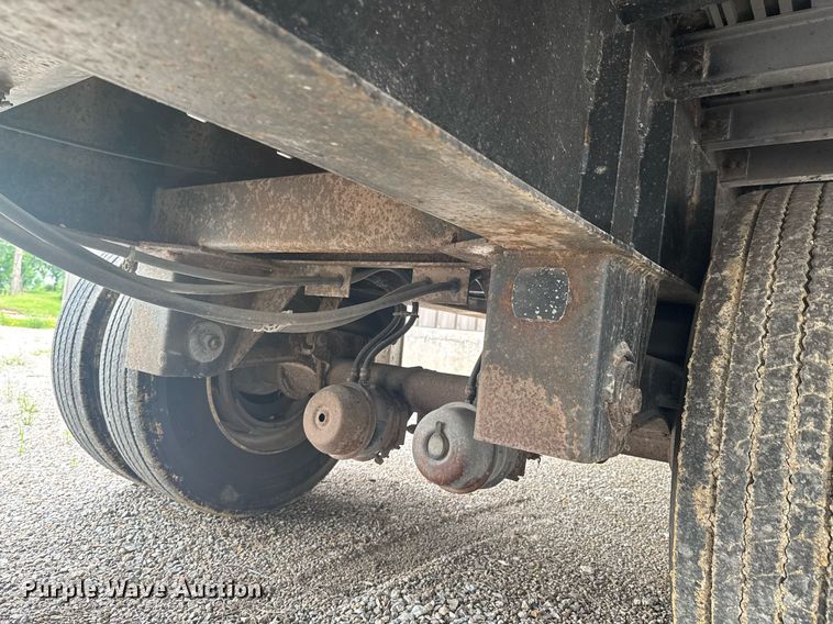 image for item DU9802 1997 Nu Van NVF-53102 side curtain trailer