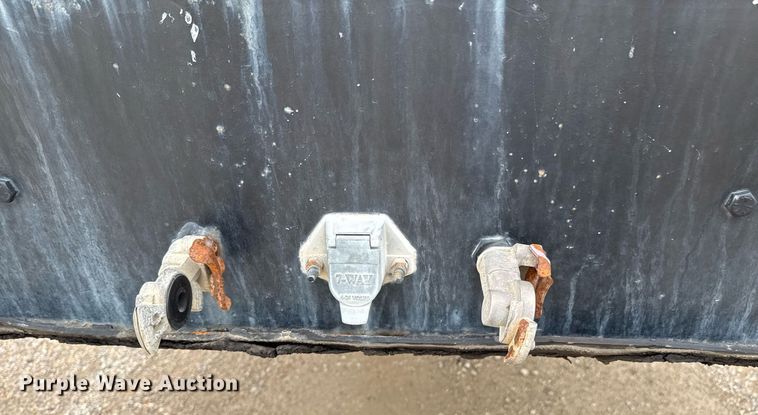 image for item DU9802 1997 Nu Van NVF-53102 side curtain trailer