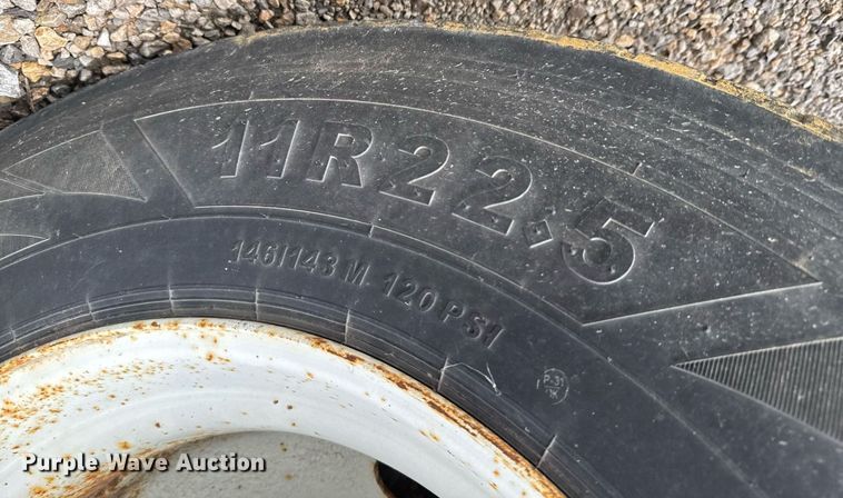 image for item DU9802 1997 Nu Van NVF-53102 side curtain trailer