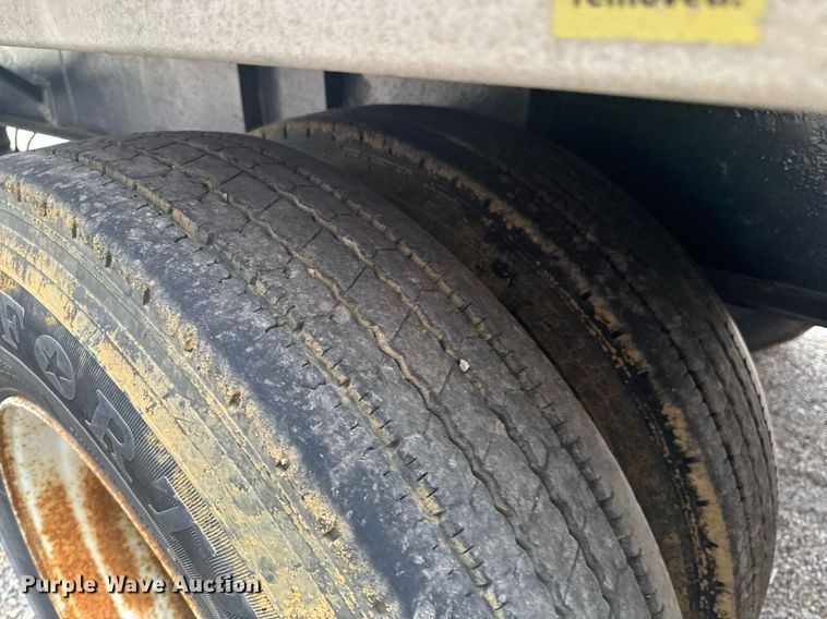 image for item DU9802 1997 Nu Van NVF-53102 side curtain trailer