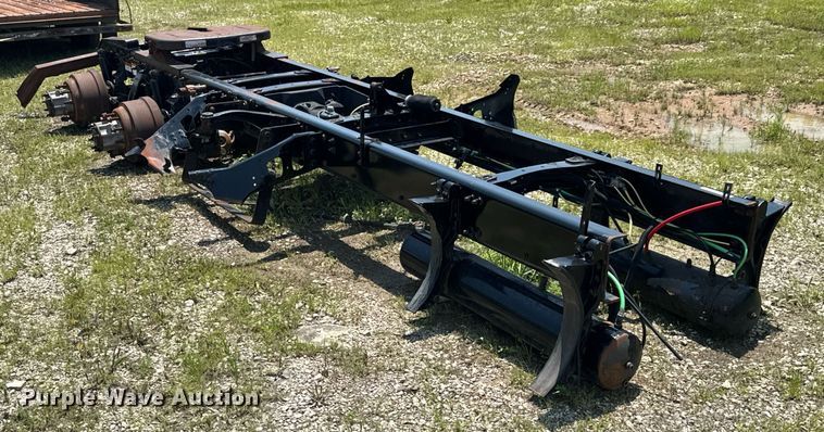 image for item DU9850 Truck chassis