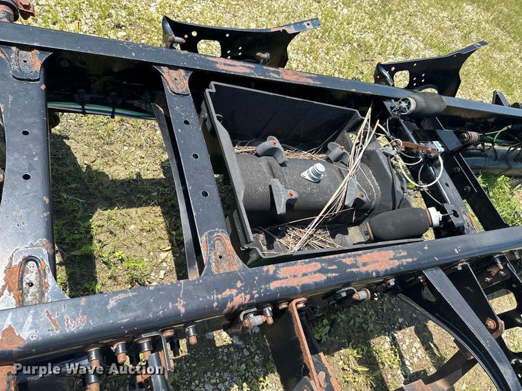 image for item DU9850 Truck chassis