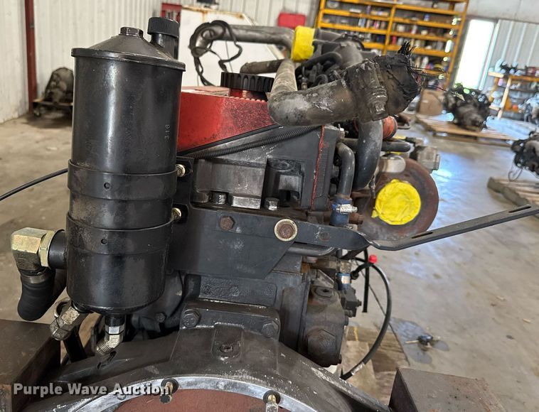 image for item DU9856 Cummins ISM 365 engine