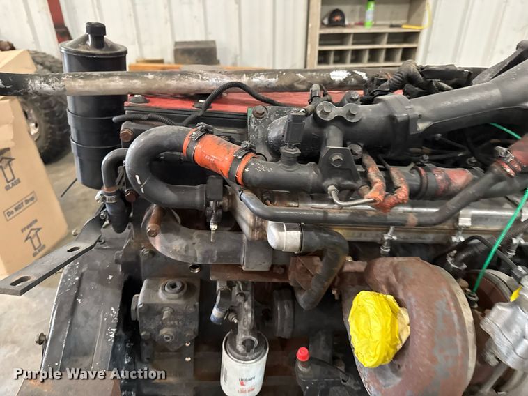 image for item DU9856 Cummins ISM 365 engine