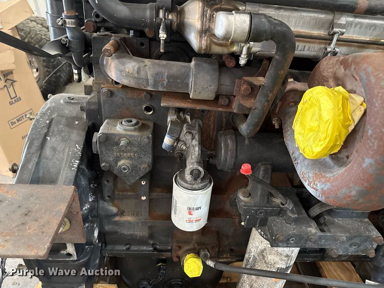 image for item DU9856 Cummins ISM 365 engine