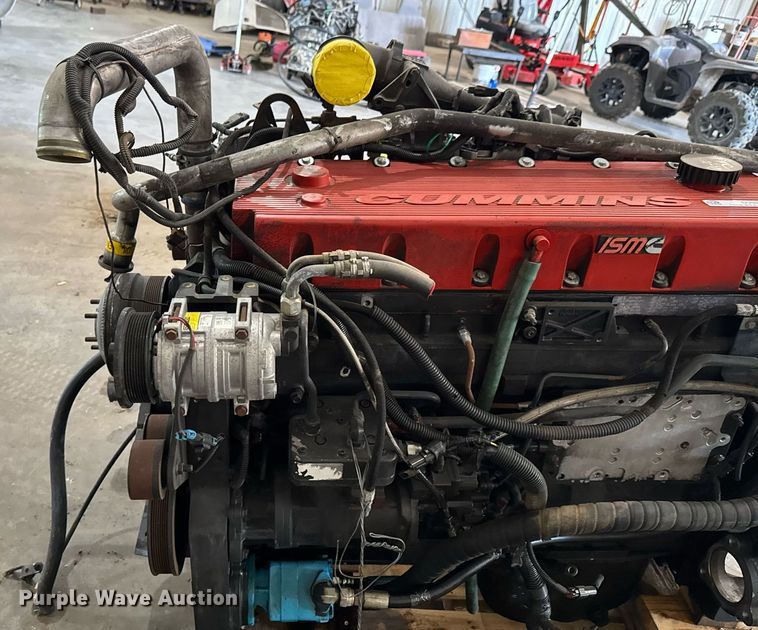 image for item DU9856 Cummins ISM 365 engine