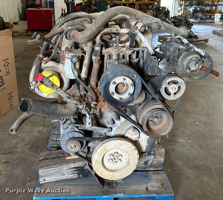 image for item DU9857 Cummins NTC-300 engine