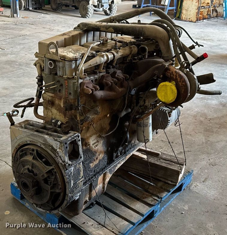 image for item DU9857 Cummins NTC-300 engine