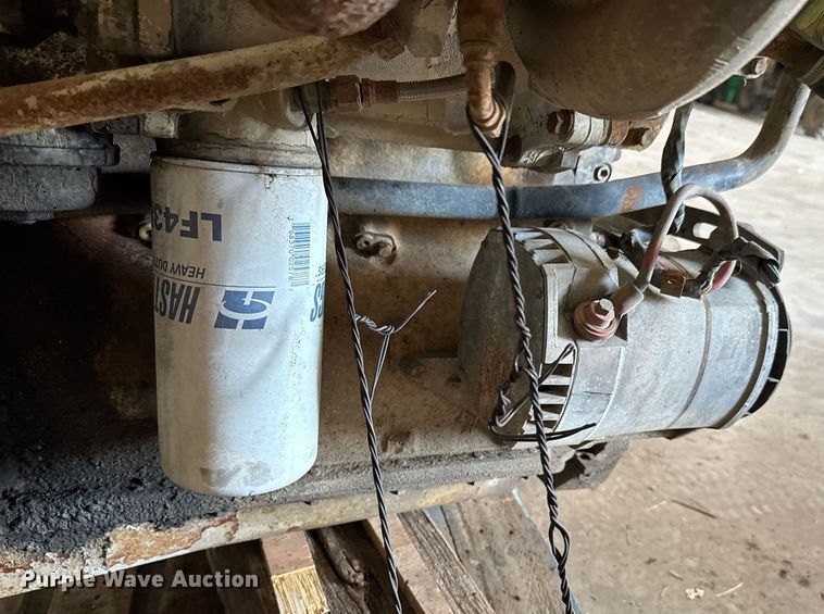 image for item DU9857 Cummins NTC-300 engine