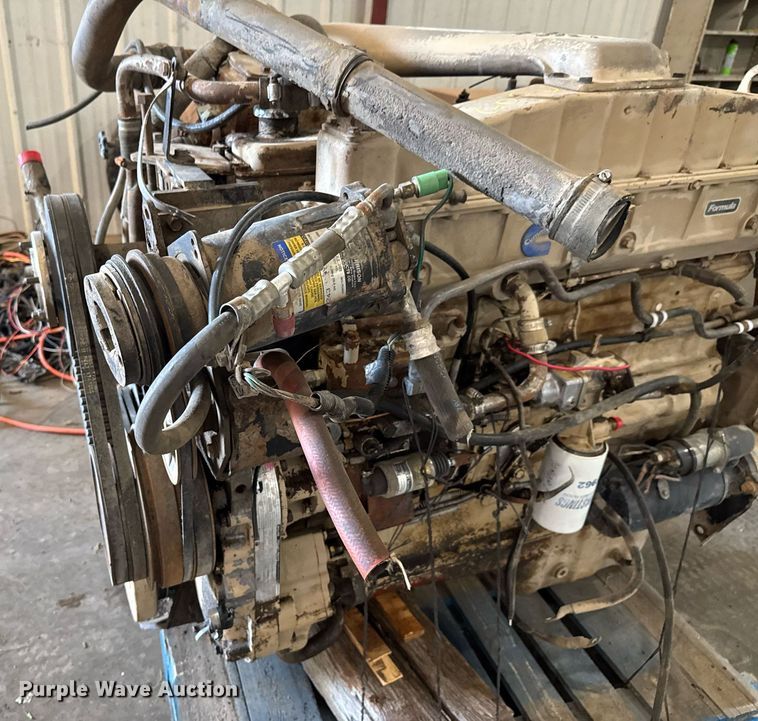 image for item DU9857 Cummins NTC-300 engine