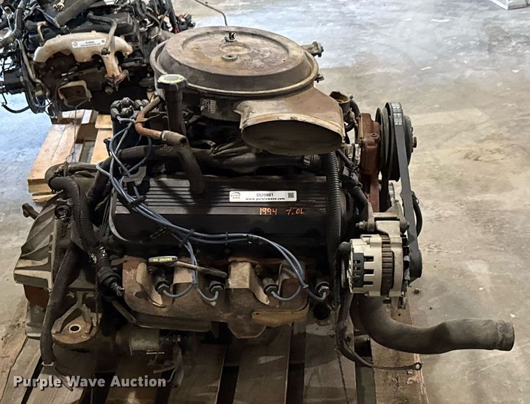 image for item DU9861 1994 General Motors engine