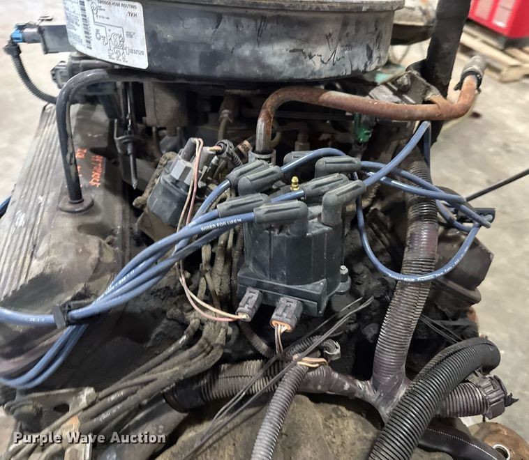 image for item DU9861 1994 General Motors engine